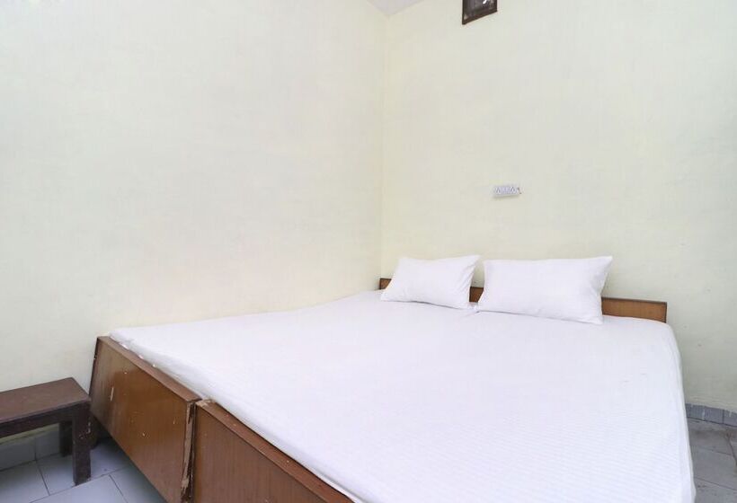 בית מלון כפרי Spot On 41126 Shri Krishankripa Guest House