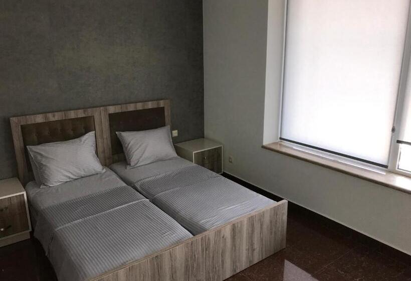Liko Hostel