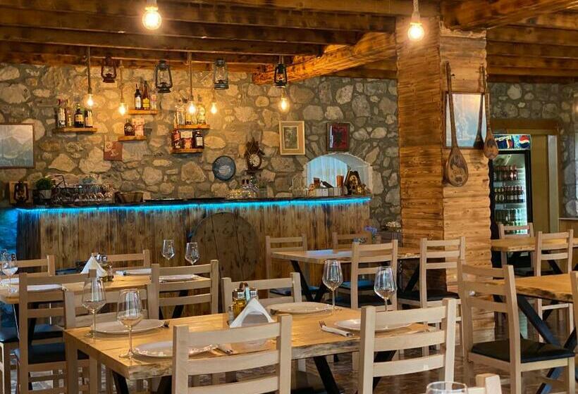 پانسیون Alpinehouse Theth