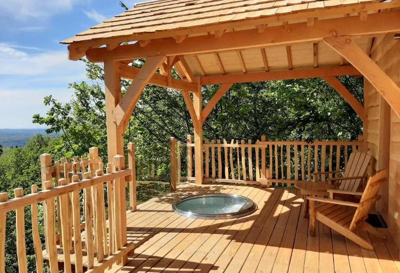 住宿加早餐  Cabanes Du Hérisson, Cabanes Perchées De Standing Avec Spa