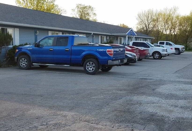 Burr Oak Motel