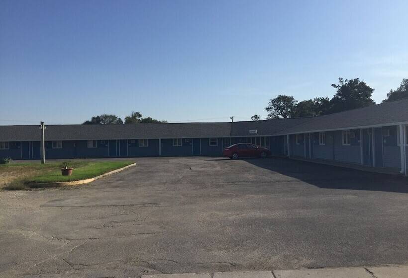 Burr Oak Motel
