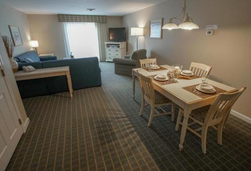 Cape Winds Resort
