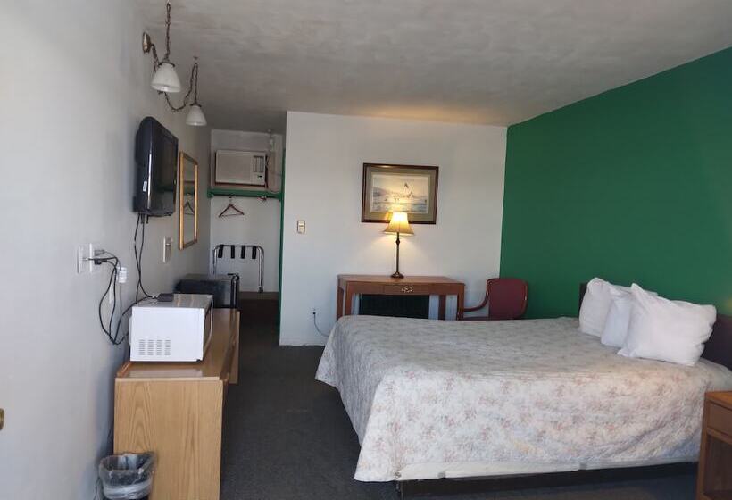 Capri Motel
