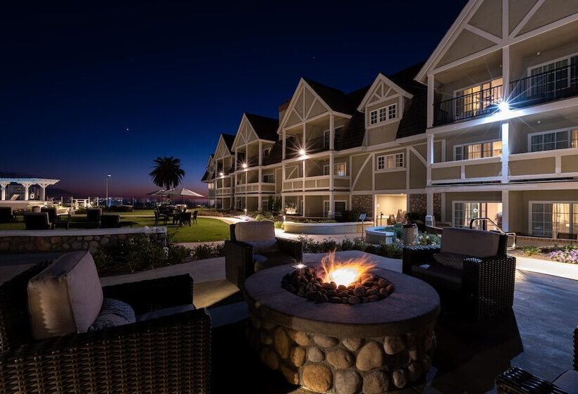 Carlsbad Inn Beach Resort