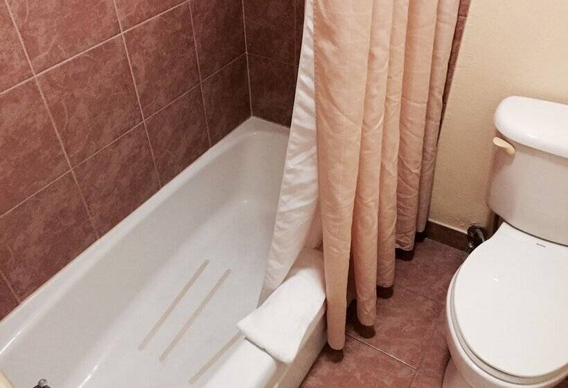هتل La Bella Inn