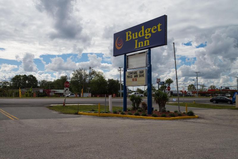 호텔 Budget Inn