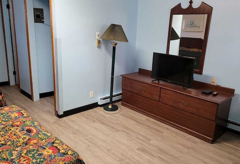 هتل Budget Inn