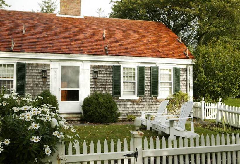 ホテル Captain's House Inn
