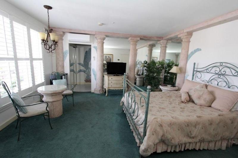 هتل Cardiff By The Sea Lodge