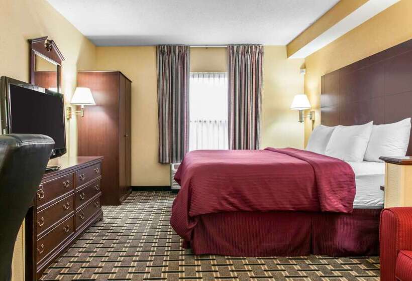 בית מלון כפרי Clarion Inn & Suites Northwest