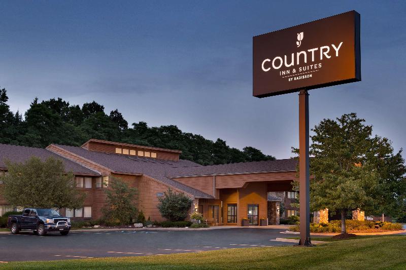 Hotel Country Inn & Suites By Radisson, Mishawaka, In