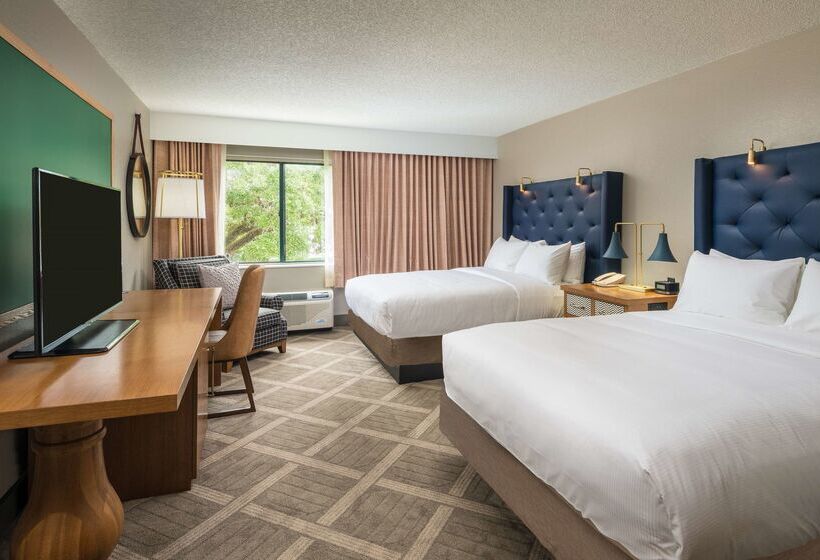 هتل Doubletree By Hilton Gainesville