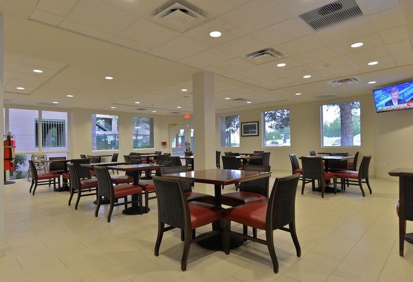 هتل Hawthorn Extended Stay By Wyndham El Paso
