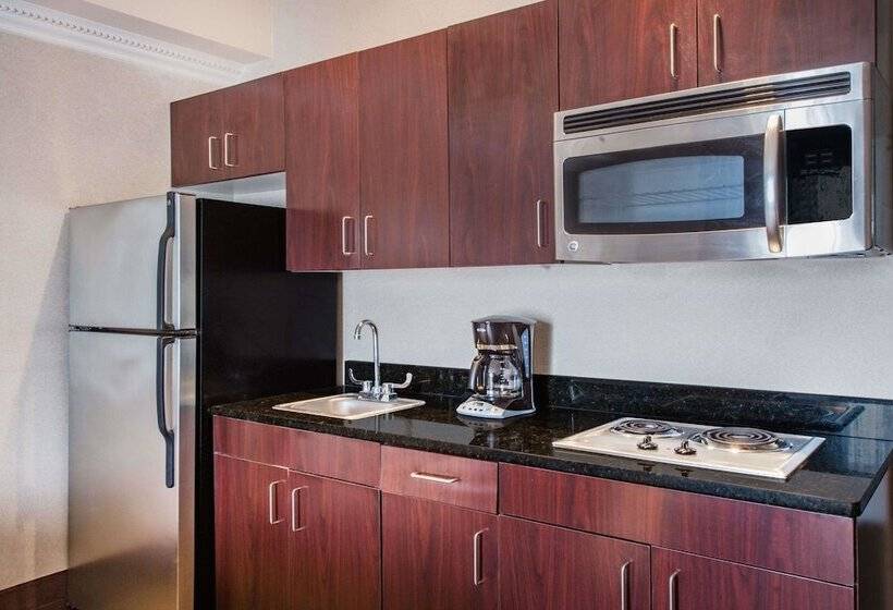 هتل Hawthorn Extended Stay By Wyndham El Paso