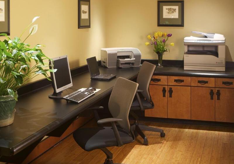 هتل Larkspur Landing Extended Stay Suites Bellevue