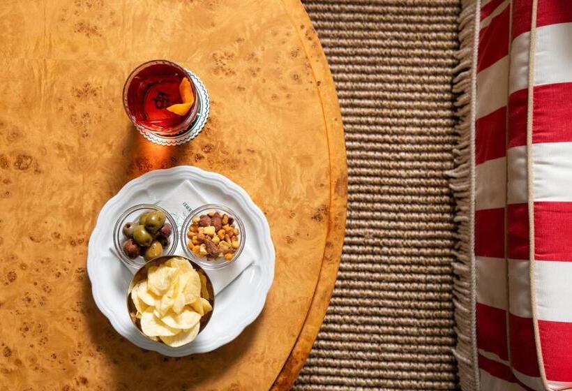 ホテル Le Petit Pali At Ocean Ave