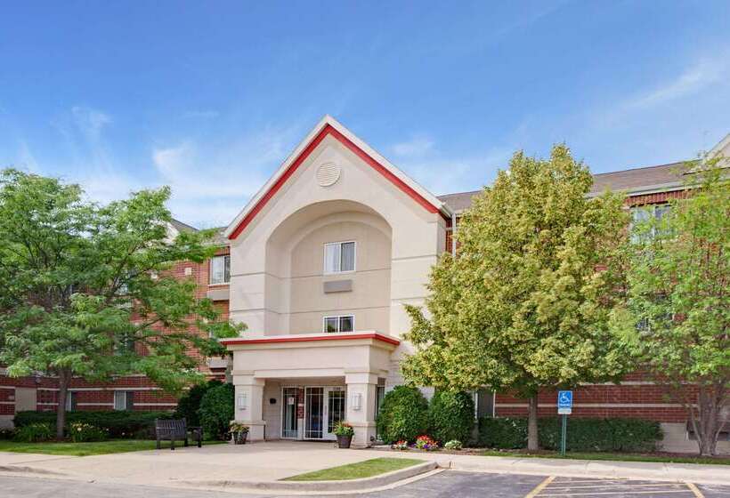 בית מלון כפרי Mainstay Suites Greensboro