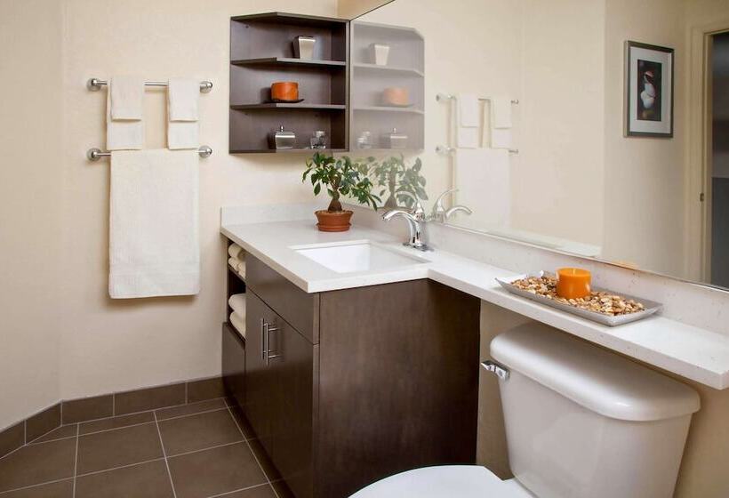 호텔 Mainstay Suites Wichita Ne