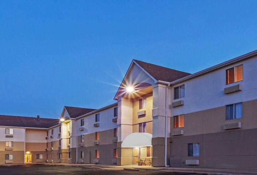 Hotel Mainstay Suites   Wichita Ne