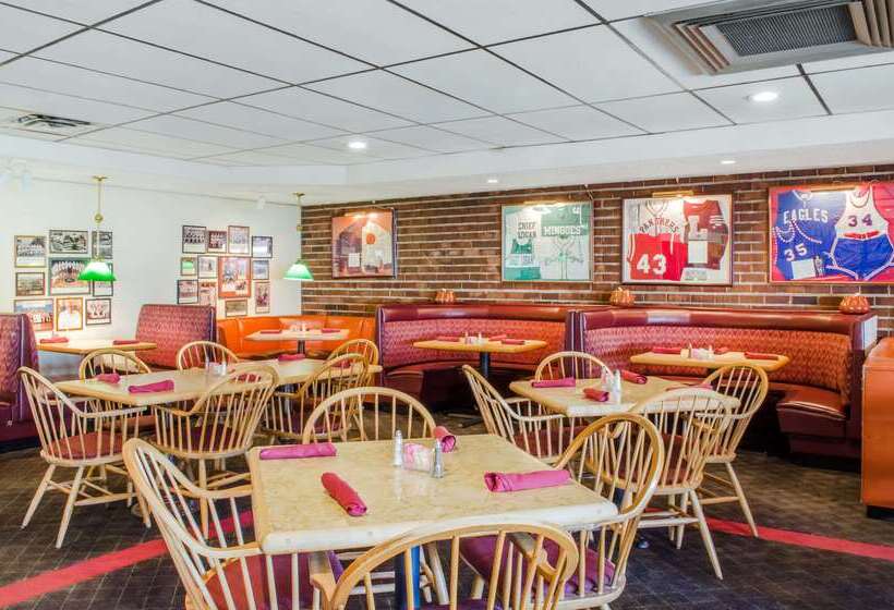 ホテル Quality Inn & Suites