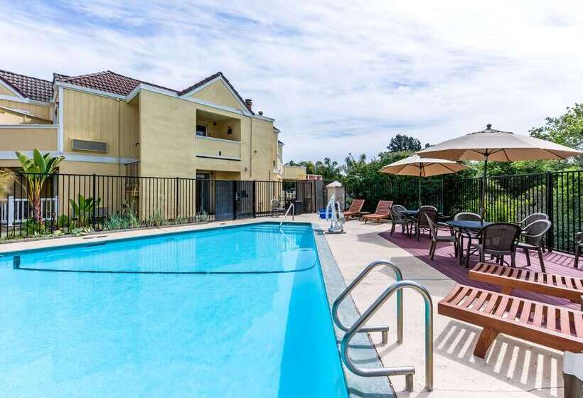هتل Quality Inn & Suites Capitola By The Sea