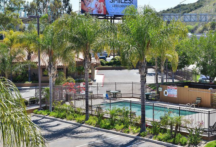 Motel 6 San Diego Mission Valley East