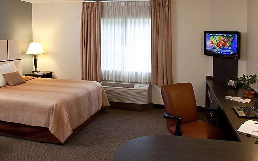 فندق Sonesta Simply Suites Albuquerque