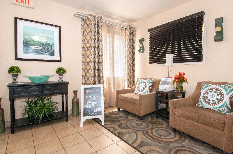 هتل Sonesta Simply Suites Anaheim