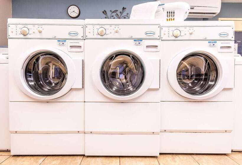 فندق Sonesta Simply Suites Irvine East Foothill