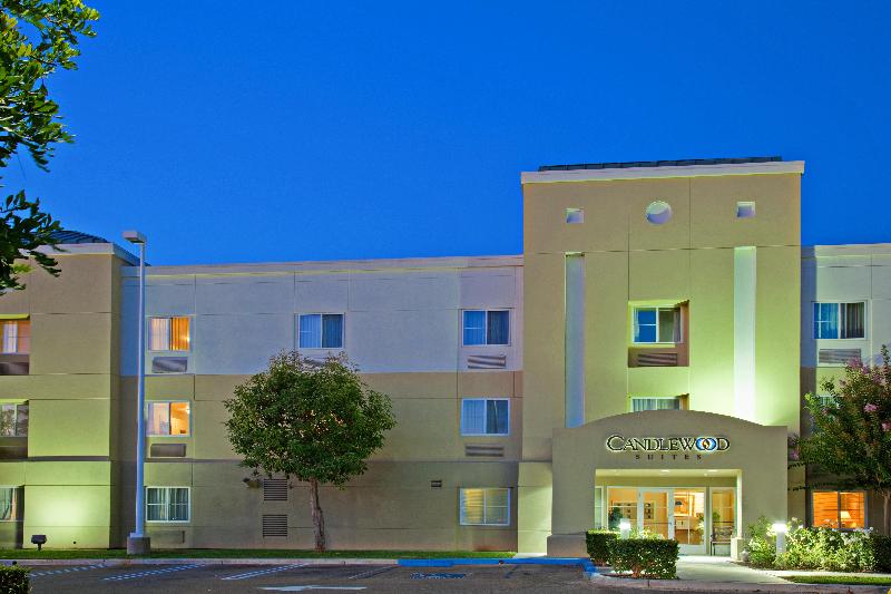 هتل Sonesta Simply Suites Irvine Spectrum