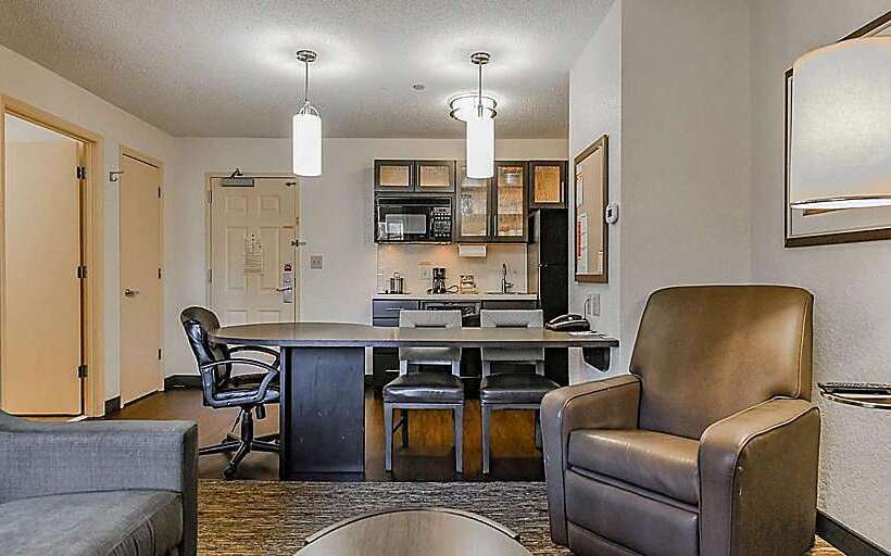 هتل Sonesta Simply Suites Phoenix Tempe