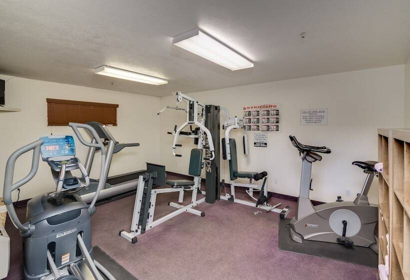 هتل St. George Inn And Suites