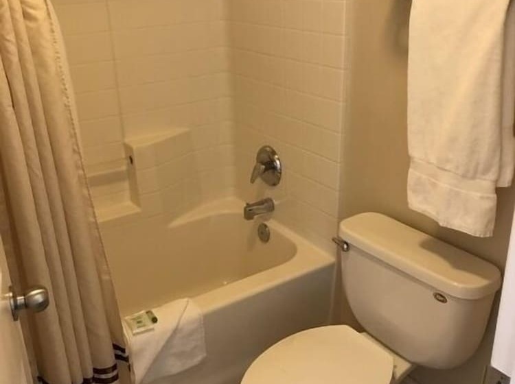 هتل St. George Inn And Suites