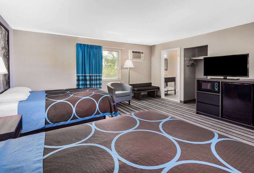 Hotel Super 8 By Wyndham Marysville/port Huron Area