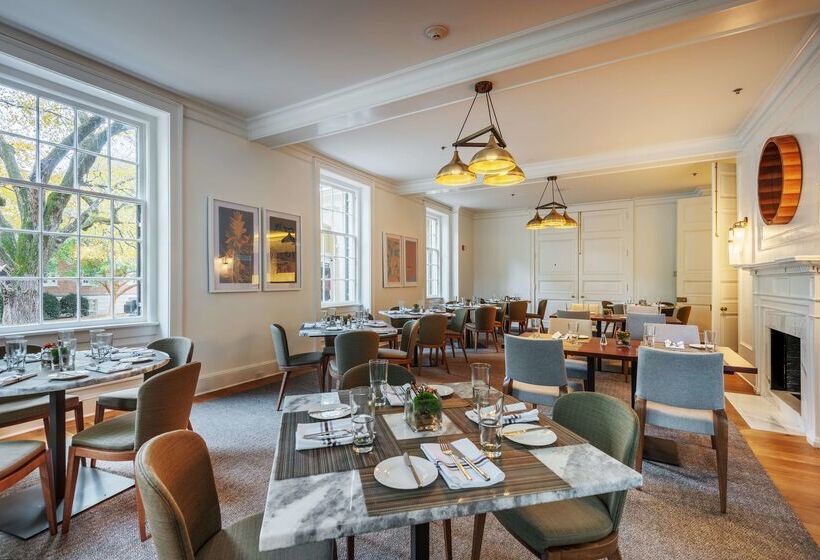 هتل The Carolina Inn, A Destination By Hyatt