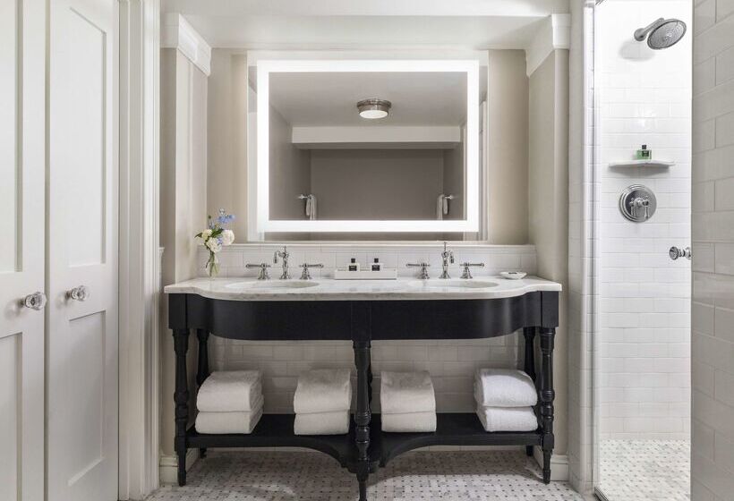 هتل The Carolina Inn, A Destination By Hyatt