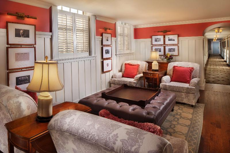 هتل The Carolina Inn, A Destination By Hyatt