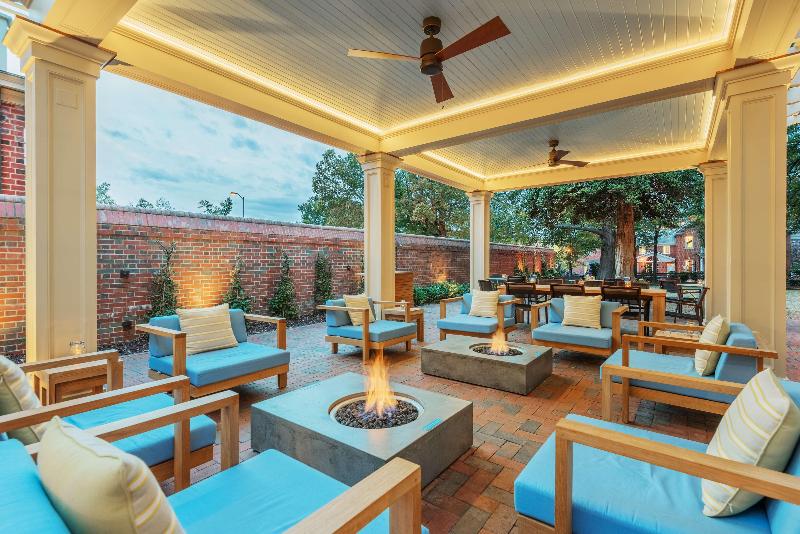 هتل The Carolina Inn, A Destination By Hyatt