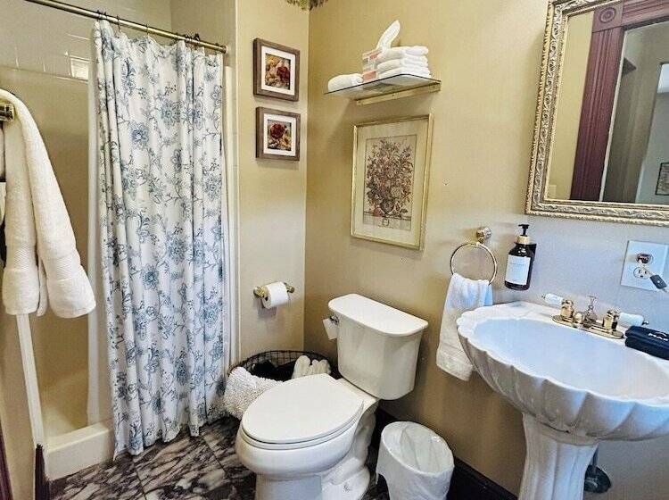 酒店 The Claiborne Bed And Breakfast