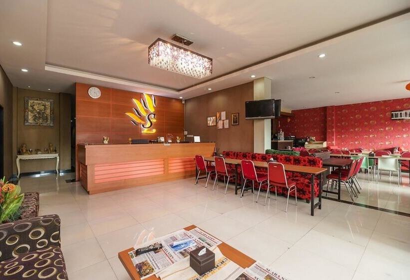 هتل Reddoorz Plus Near Sangkareang Park
