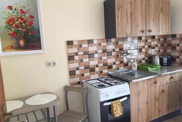پانسیون Napfény Apartman