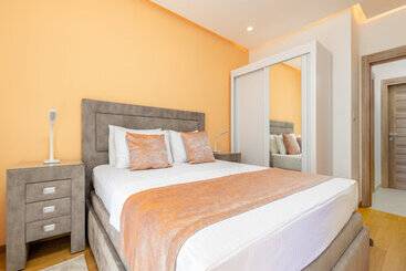 Apart Hotel Ms Katunjanin
