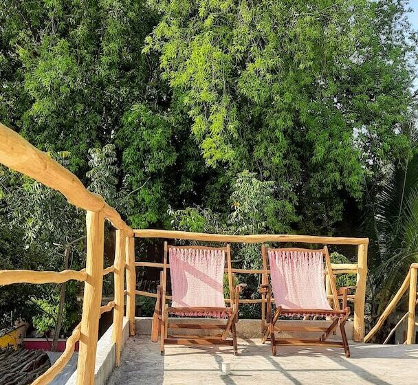 Guaya Hostel