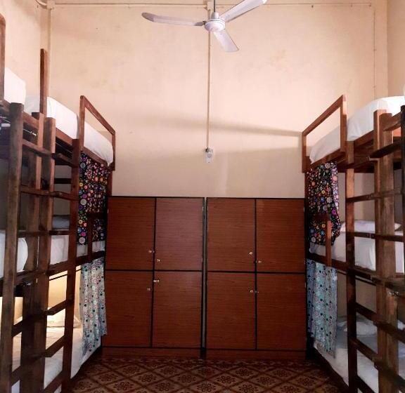 Guaya Hostel