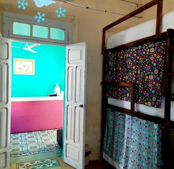 Guaya Hostel