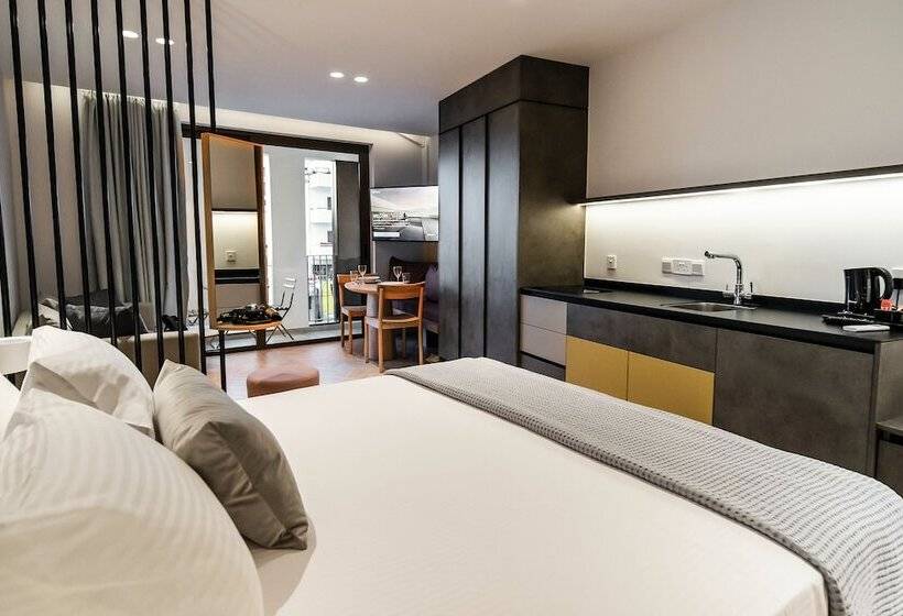 هتل Alinea Suites Limassol Center