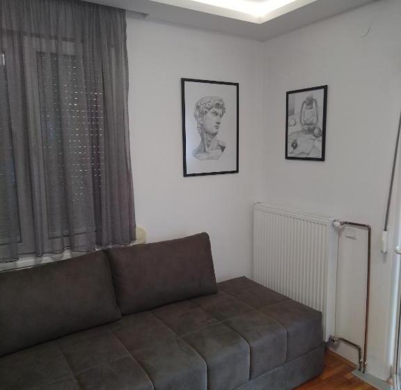 پانسیون Apartmani Pause