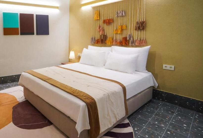 Bono Hotel Old Town