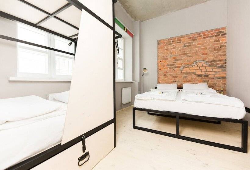 Hostel Urban
